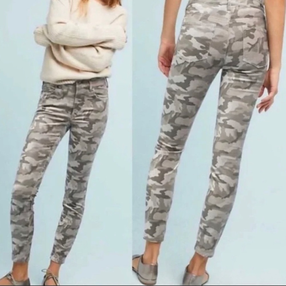 Pilcro and Letterpress high rise skinny camo print velvet pants size 30